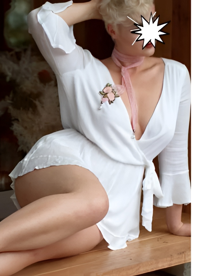 Эмма привлекальеная девушка из Динская цена от 10000 руб