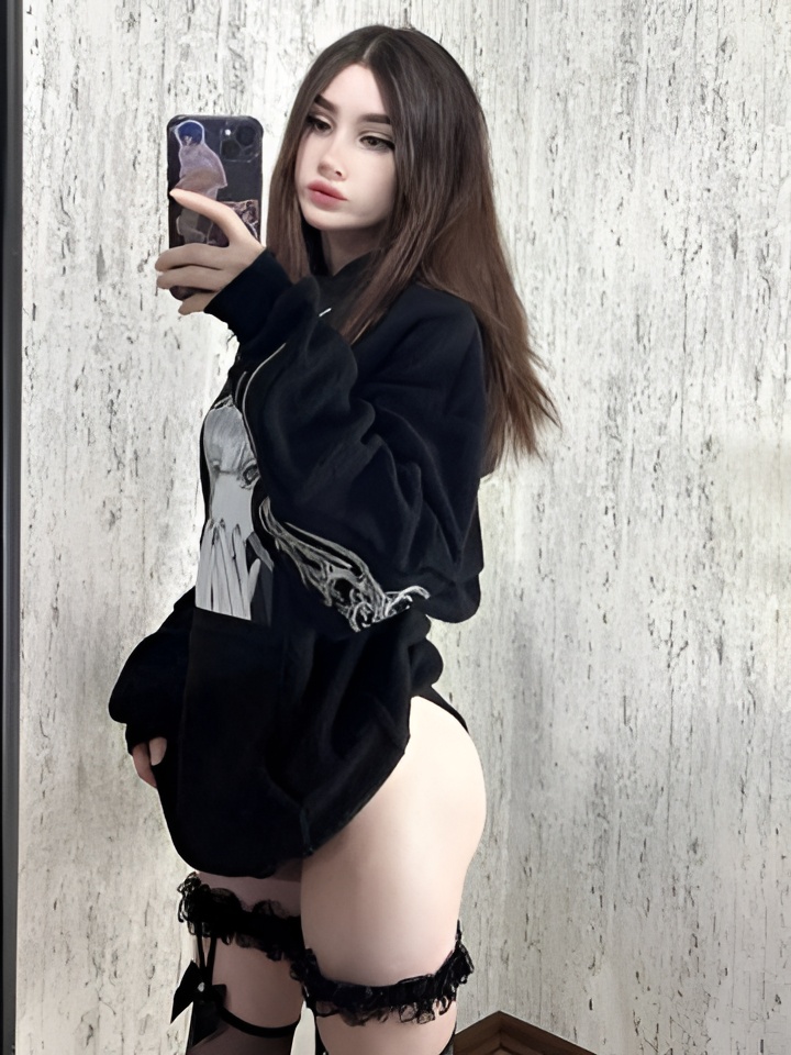 Карина привлекальеная девушка из Динская цена от 10000 руб