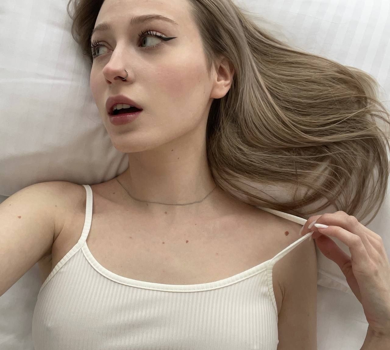 Юлия привлекальеная девушка из Динская цена от 3000 руб