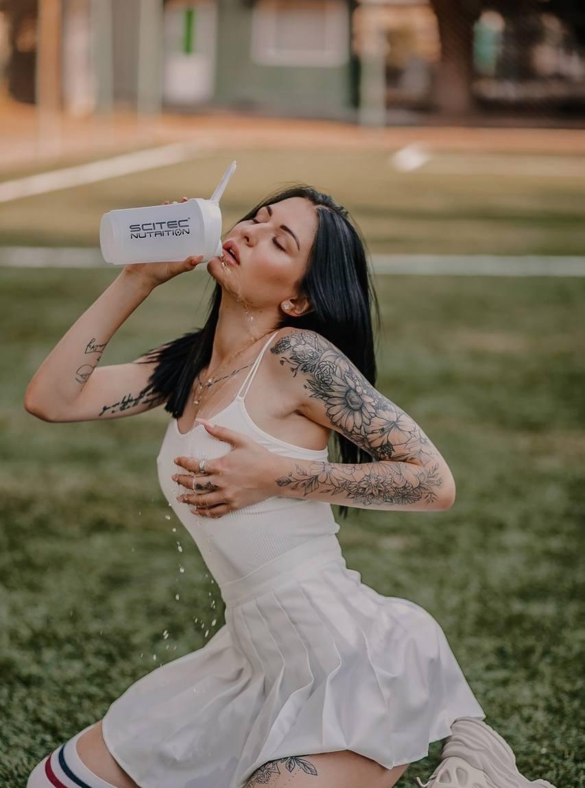 Жасмин привлекальеная девушка из Динская цена от 6000 руб