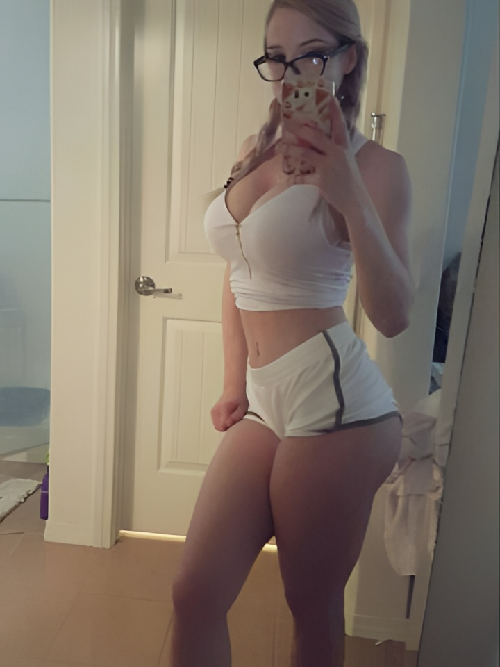 Индивидуалка Ася, доступна для личного знакомства от 10000 руб