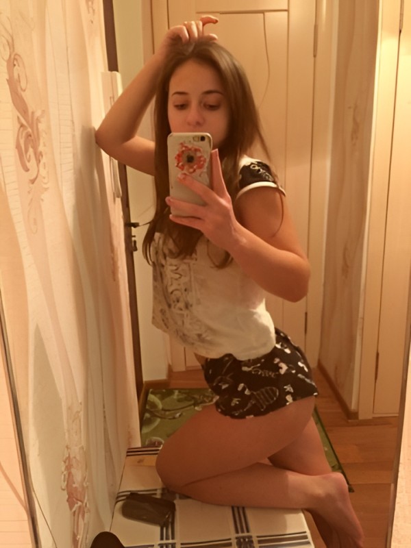 Гелена привлекательная девушка из Динская цена от 10000 руб