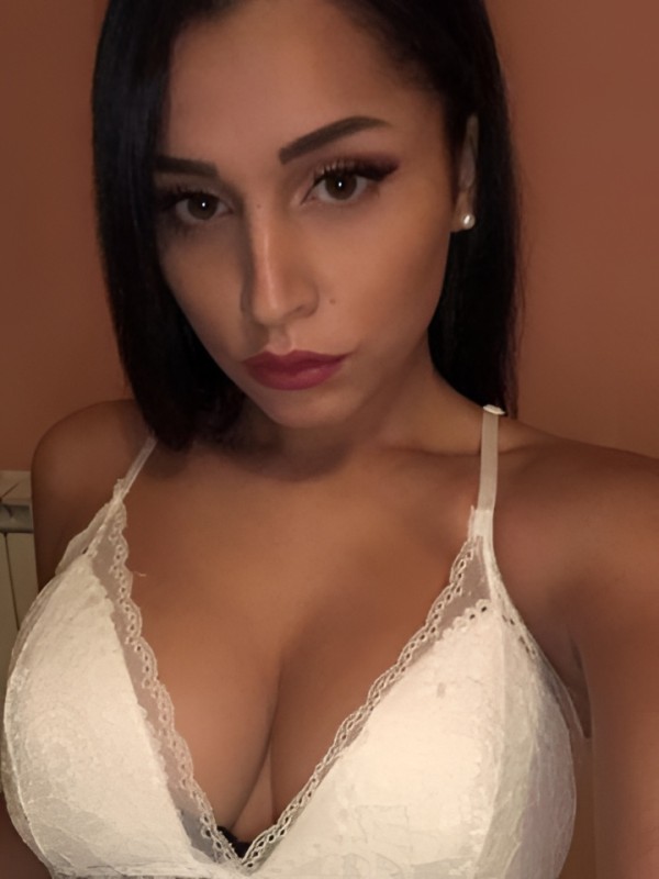 Лидия привлекательная девушка из Динская цена от 5000 руб