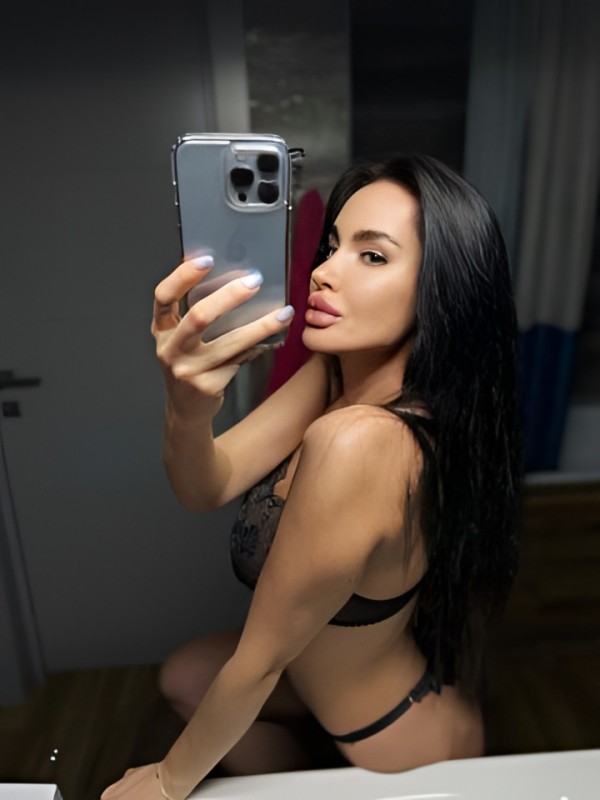 Розалия привлекательная девушка из Динская цена от 5000 руб