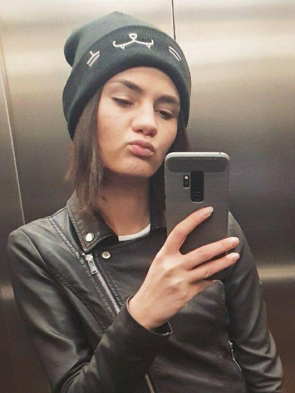 Анфиса привлекательная девушка из Динская цена от 3500 руб